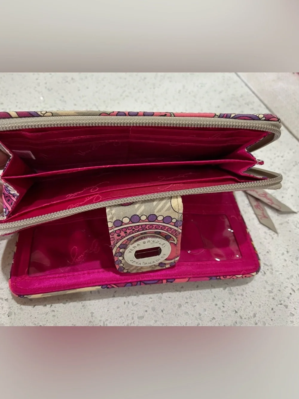Vera Bradley Very Berry Paisley Double ID Wristlet Wallet Pink Turnlock Zip - Picture 6 of 7